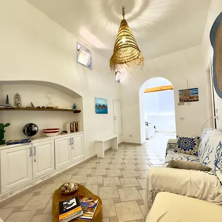 Casa Ventalia, Panoramico Con Terrazza Vista Mare, Rinella, Salina * Leni